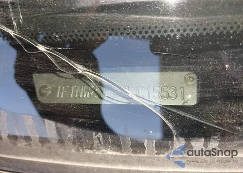 2004 Ford F-250 Lariat/Xl/Xlt z USA, uszkodzony, nr VIN 1FTNW21P24EC15531